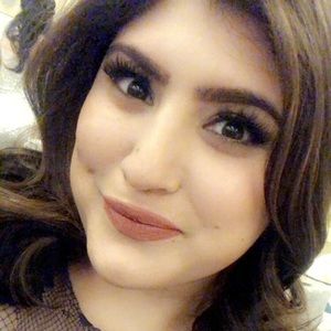 Meet your Posher, Zainab